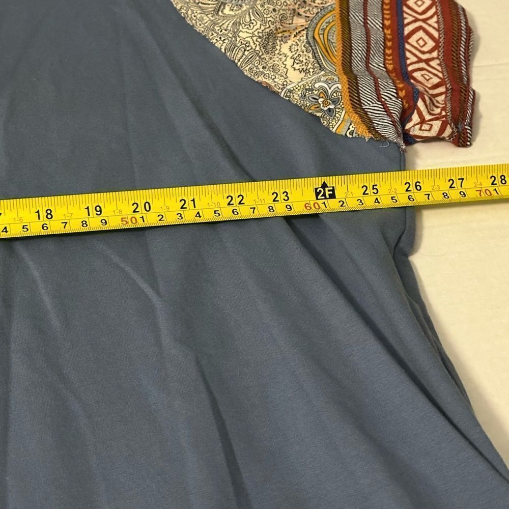 Gigio USA Womens Blue Paisley Raglan Short Sleeve Knit Top Size Large - Picture 6 of 6
